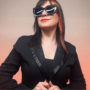 BE SMART / Black Tux Style Blazer / Size 9-10